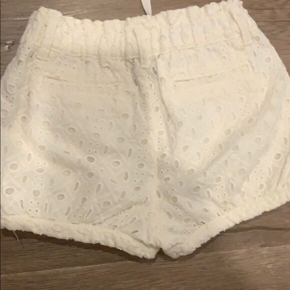 🎉1 hr sale🎉Gap white dressy short - Picture 6 of 7